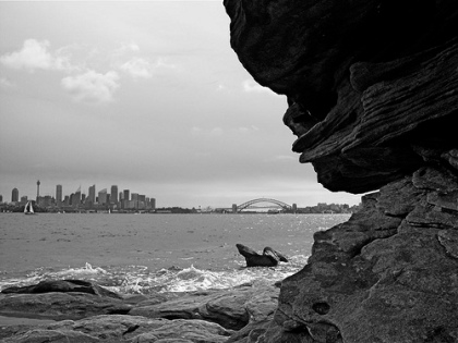 Twitchhiker - Sydney, as seen from Shark Island